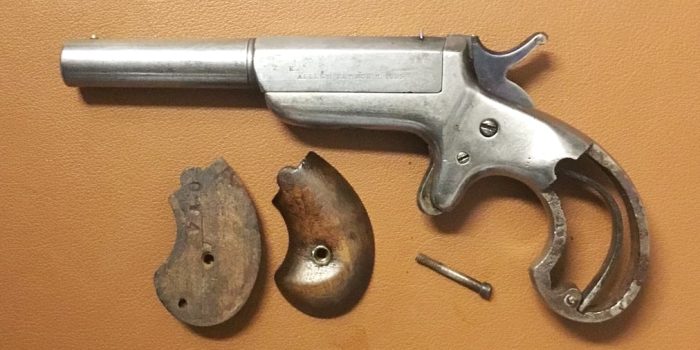 E. Allen Deringer 32RF - Disassembled