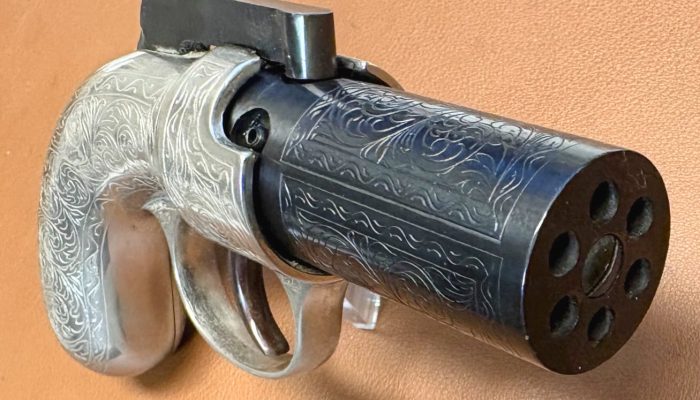 Astra Gold Rush Pepperbox – Front view Astra Gold Rush Pepperbox - Front view