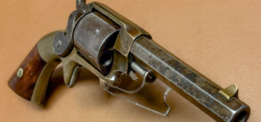 Allen&Wheelock Sidehammer Revolver 32RF Third Model - Brass Frame - Long Cilinder 05